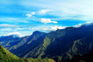 Stairways to Heaven - Kolukkumalai - 2D/1N